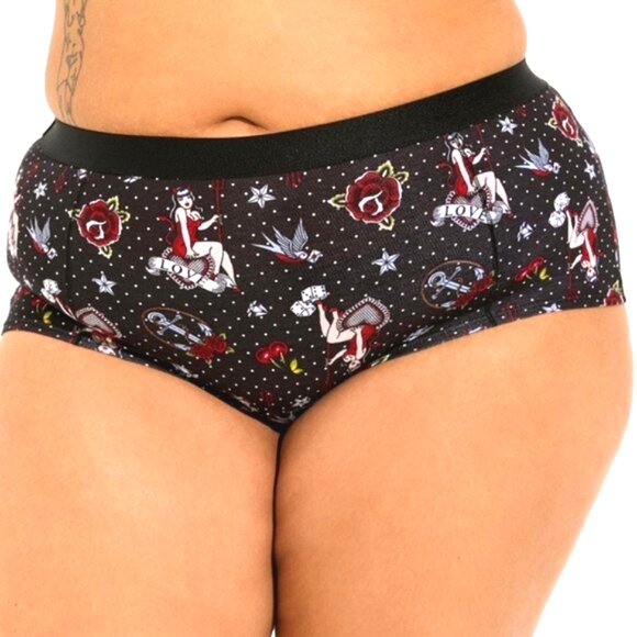 ♥️NWT VINTAGE TORRID BOYSHORT PANTY LOVERS TATTOO HEART PINUP PRINT SIZE 2X - Picture 1 of 10